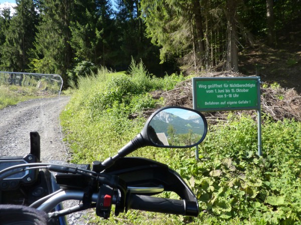 stranig.jpg