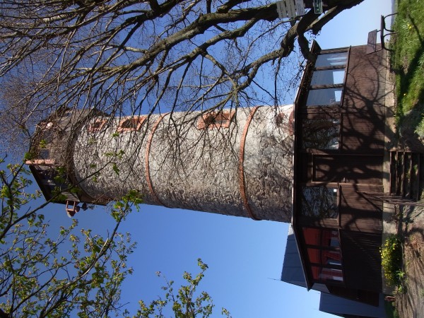 Aussichtsturm auf selbigem Berg...
