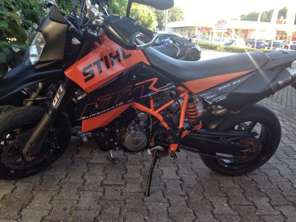 Ich finde die hat STIHL auch ohne Akrapovic