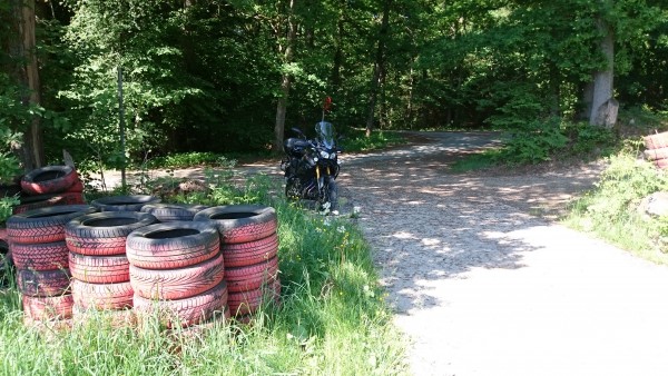 250m von der Rennstrecke in Spa entfernt.