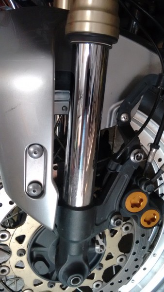 IMG_20170826_183817829.jpg (77.88 KiB) 6895 mal betrachtet Rechte Seite