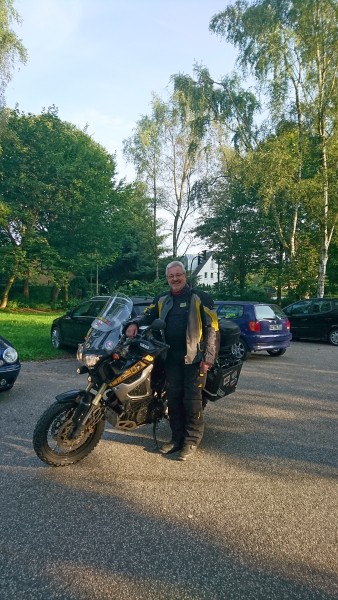 DSC_0171.JPG (161.15 KiB) 9636 mal betrachtet Irgendwo bei einer Pause