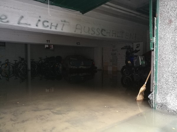 Garage unter Wasser