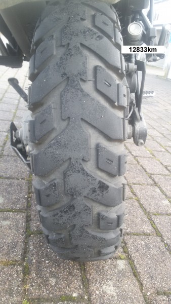 K60 Scout hinten 12833 km Laufleistung.jpg