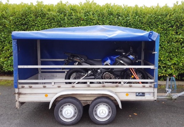 XT 1200 ze hänger klein.jpg