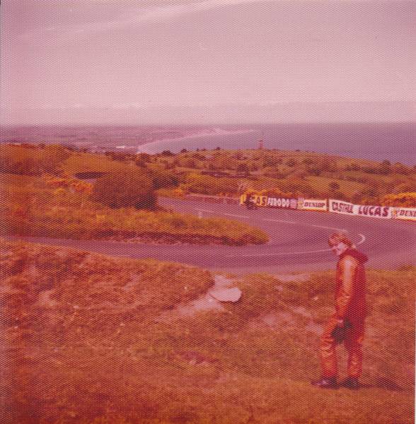 19750606-Gooseneck-1.jpg (663.78 KiB) 4208 mal betrachtet IoM-1975-Gooseneck