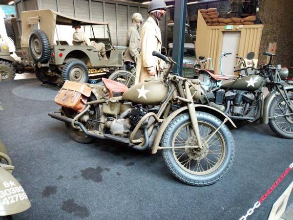 Indian (mit Guzzimotor?)