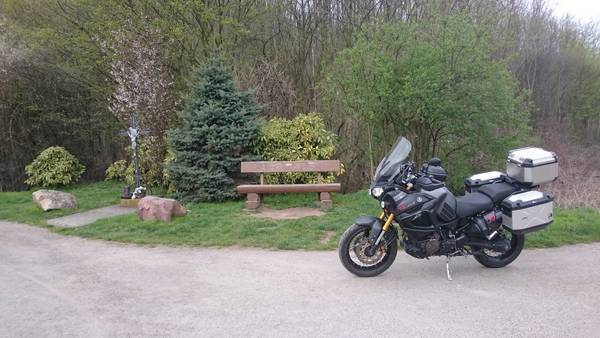 Am Fusse des Col de Allrath