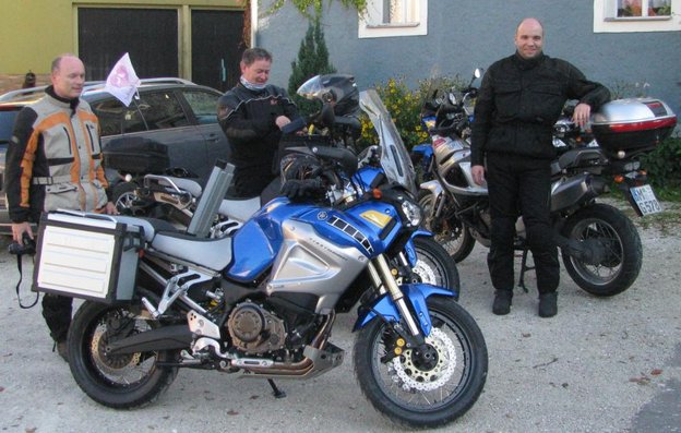 vier von fünf waren blau