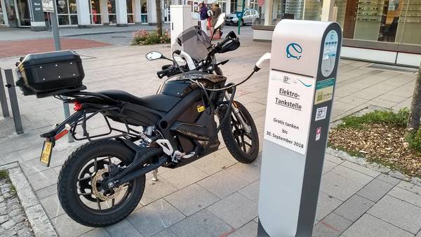 Zero DSR mit Charge Tank - leider nur als Testmaschine
