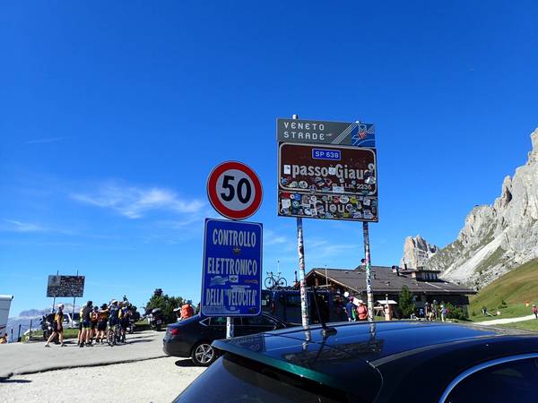 Pass-Schild