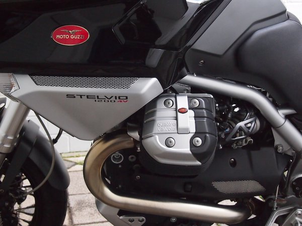 Guzzi_L 007.jpg
