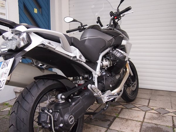 Guzzi_L 009.jpg