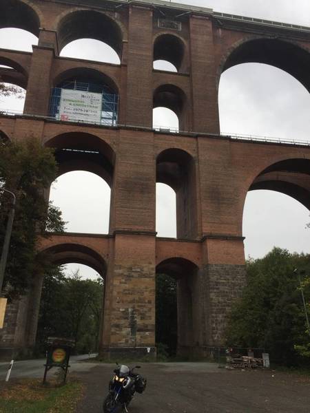 Bild von 20180928.JPG (86.13 KiB) 2922 mal betrachtet An der Göltschtalbrücke