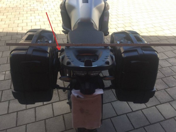 Aufbockhilfe.jpg (119.76 KiB) 2694 mal betrachtet "Aufbockhilfe"