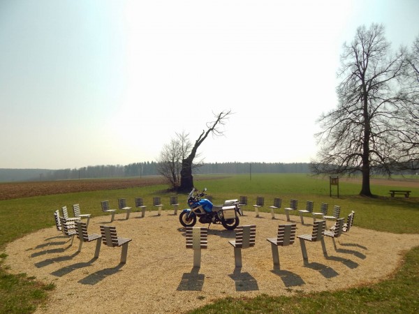 Stuhlkreis.jpg