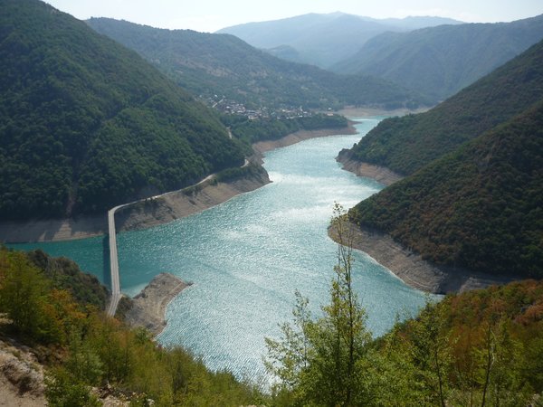 Stausee-Brücke