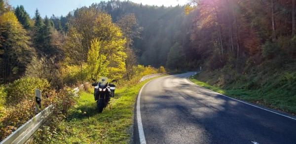 20191026_152445_Herbst.jpg (391.21 KiB) 3331 mal betrachtet St2191, 91346 Wiesenttal