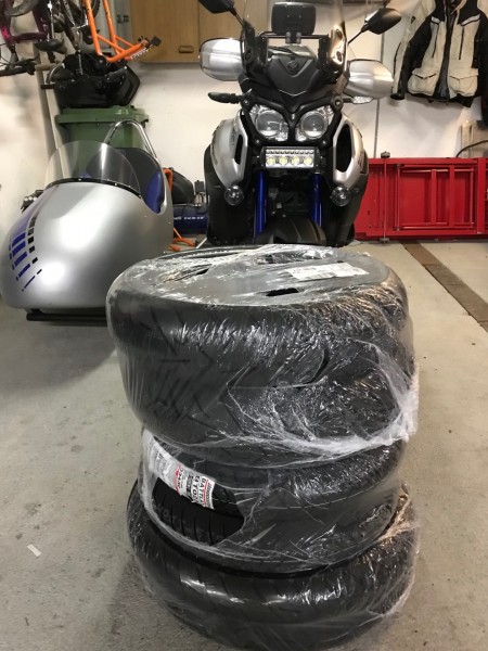 2EB7E845-B849-4A91-BF03-D585DE5C315B.jpeg (538.03 KiB) 2860 mal betrachtet Reifen- Hamstereinkauf