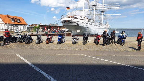 Hafen Stralsund mit der Gorch Fock