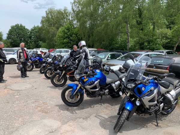 DECB73C8-25D0-44B2-9C76-04DE1F158AC7.jpeg (1021.34 KiB) 2423 mal betrachtet Kleines Treffen