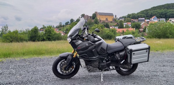 unterhalb der Burg Schwarzenfels in Schwarzenfels (Rückweg)