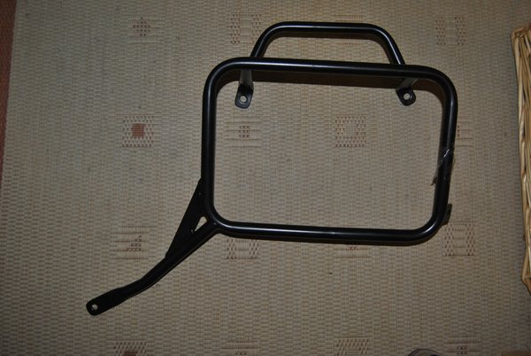 Linker Träger