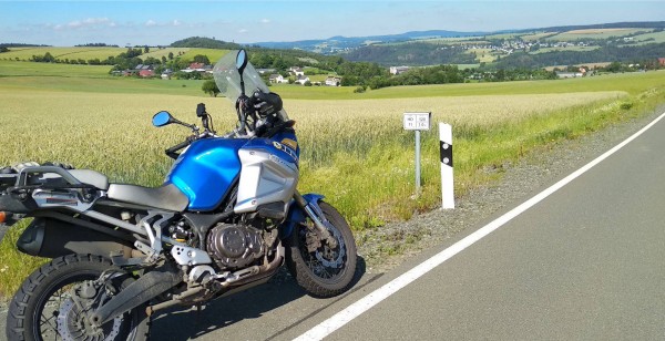Suchbild: Brückenrasthaus an der A9