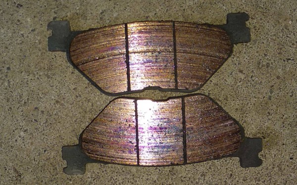 Bremsbeläge 2.JPG