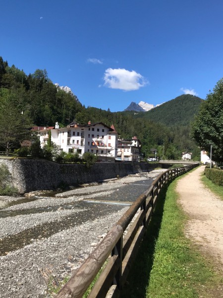 Die Dolomiten sind schön