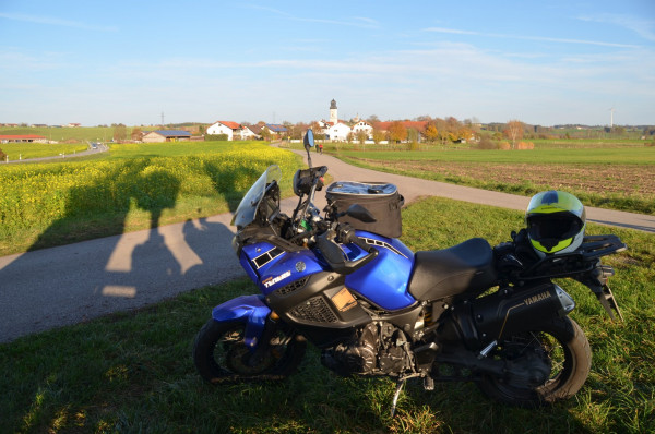 DSC_4909.JPG (515.31 KiB) 3409 mal betrachtet Blick von der Bank auf die XT