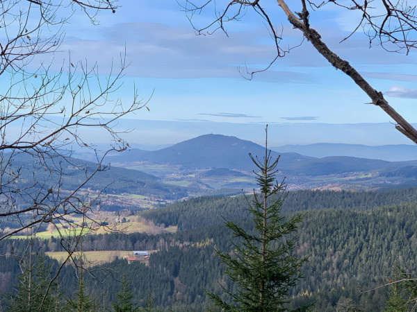 Blick zum Hohen Bogen
