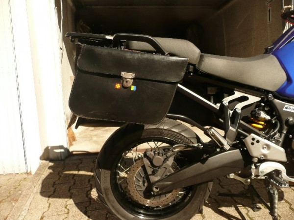 151001-Unikat.JPG (133.7 KiB) 3106 mal betrachtet Transportbox