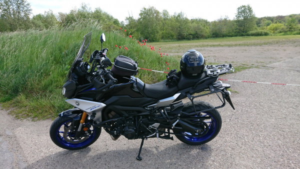 DSC_0814.JPG (769.56 KiB) 3091 mal betrachtet Reifen anfahren..