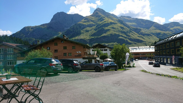 DSC_0925.JPG (628.19 KiB) 3486 mal betrachtet Warth