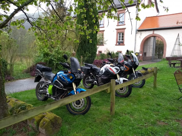 Biergarten St. Germanshof an der französischen Grenze
