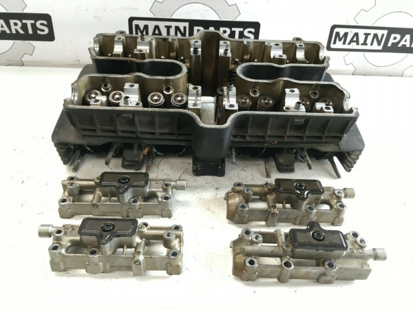 CBX750F-Kopf-1.jpg (238.9 KiB) 3311 mal betrachtet CBX750-Kopf von vorn