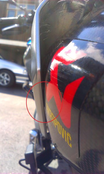 Akra Hitzeschutz.jpg