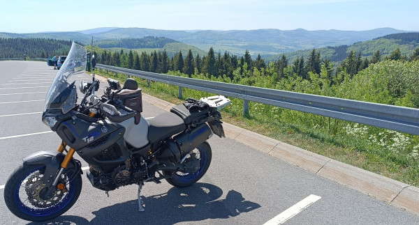 IMG_20250514_121924.jpg (655.72 KiB) 3041 mal betrachtet Parkplatz Wasserkuppe