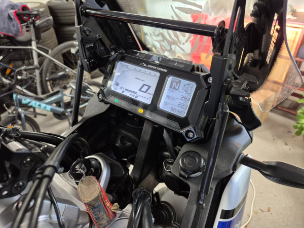 XT1200 Stabilistator.jpg