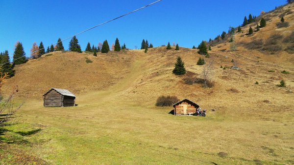 comp_1Hütte 2.jpg