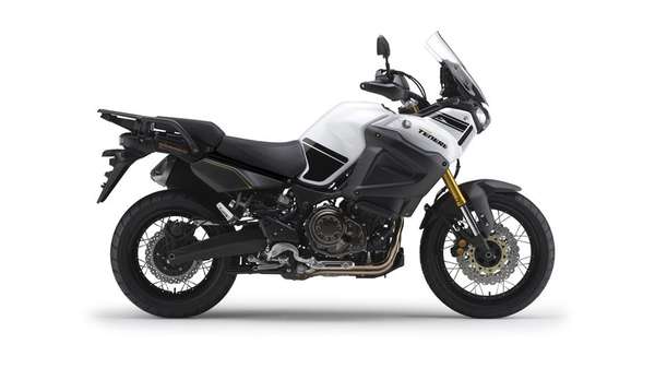 2014-Yamaha-XT1200ZE-Super-Tenere-EU-Competition-White-Studio-002.jpg